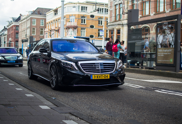 Mercedes-Benz S 63 AMG V222