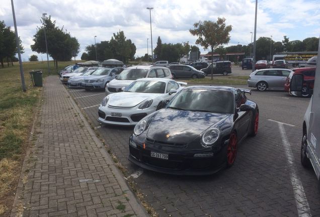 Porsche 981 Cayman GT4