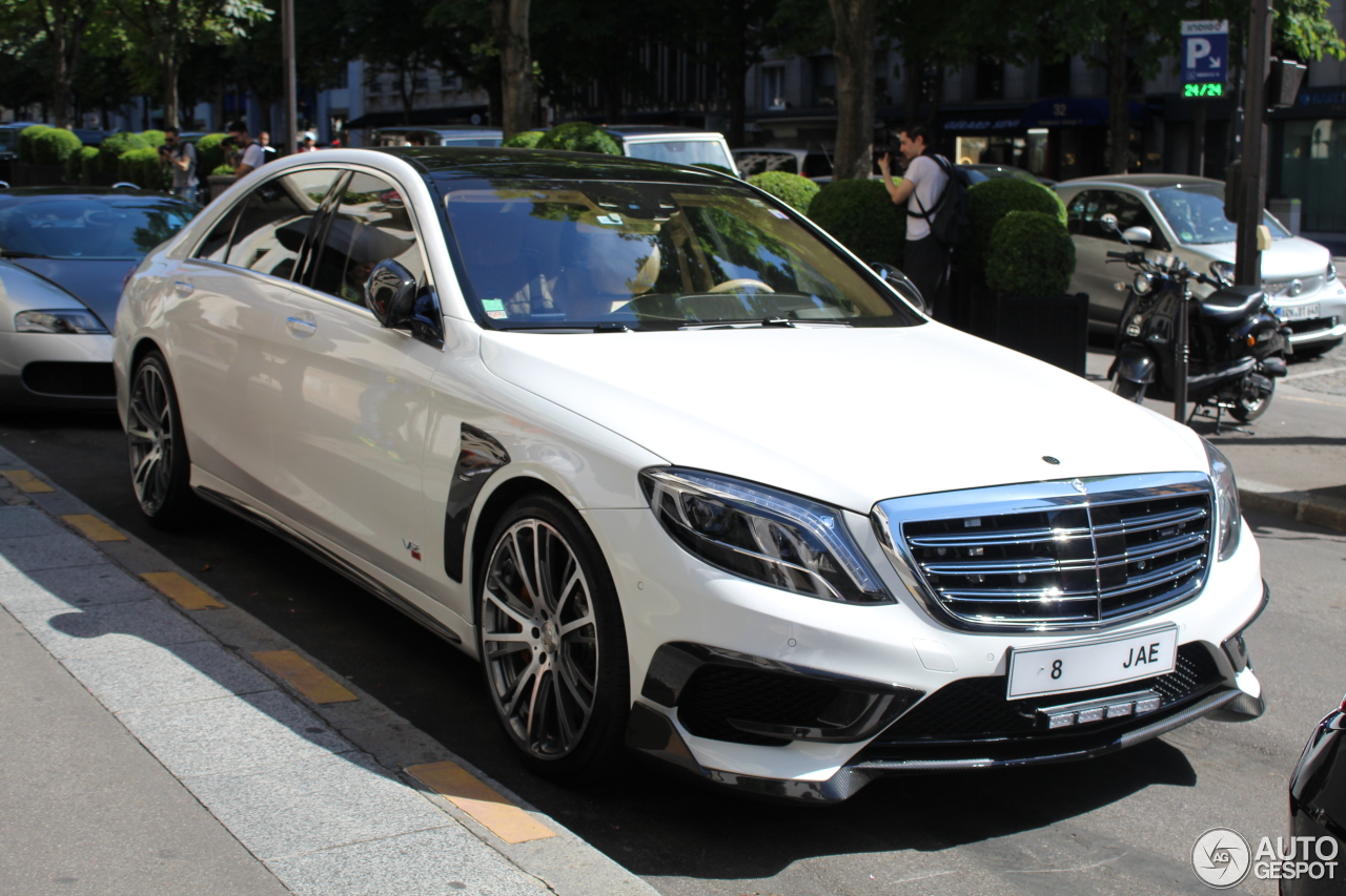 Mercedes-Benz Brabus 900 Rocket