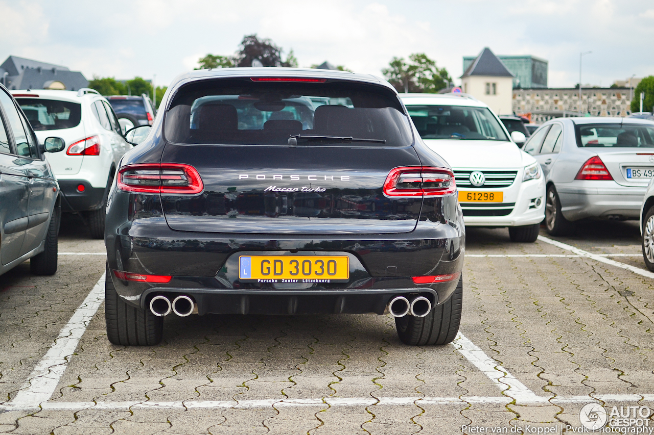 Porsche 95B Macan Turbo