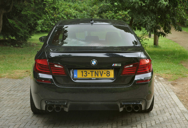 BMW M5 F10 2011