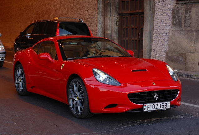 Ferrari California