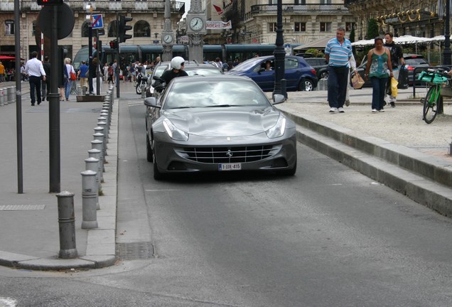 Ferrari FF