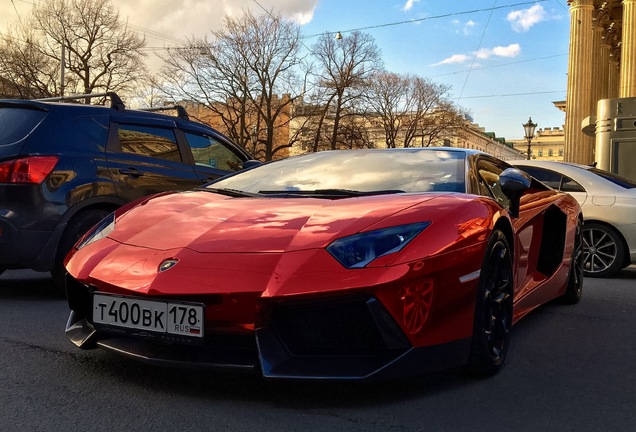 Lamborghini Aventador LP700-4