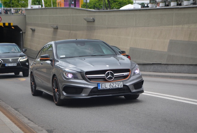 Mercedes-Benz CLA 45 AMG Shooting Brake OrangeArt Edition