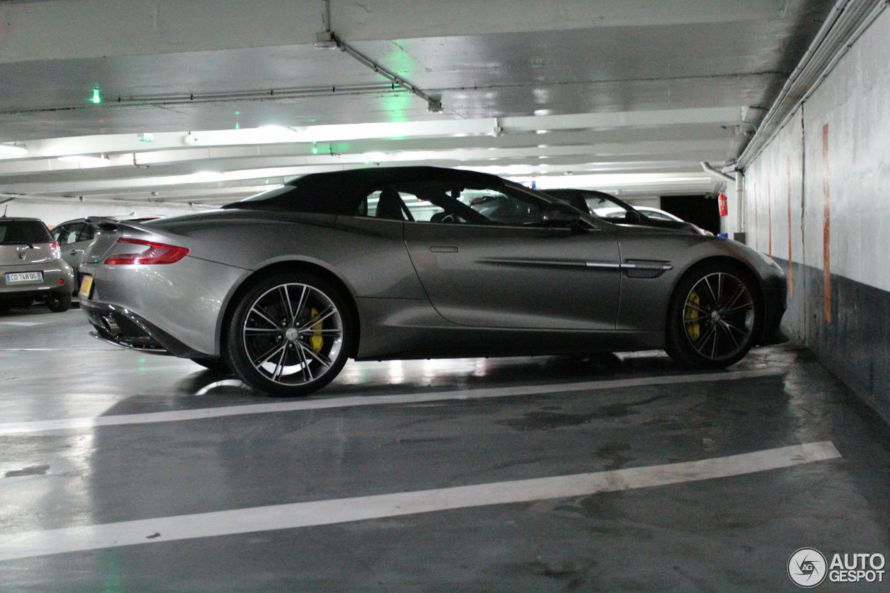 Aston Martin Vanquish Volante