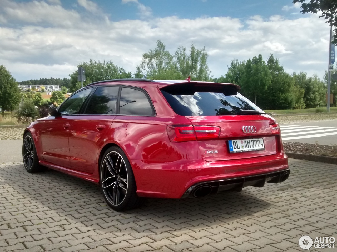 Audi RS6 Avant C7