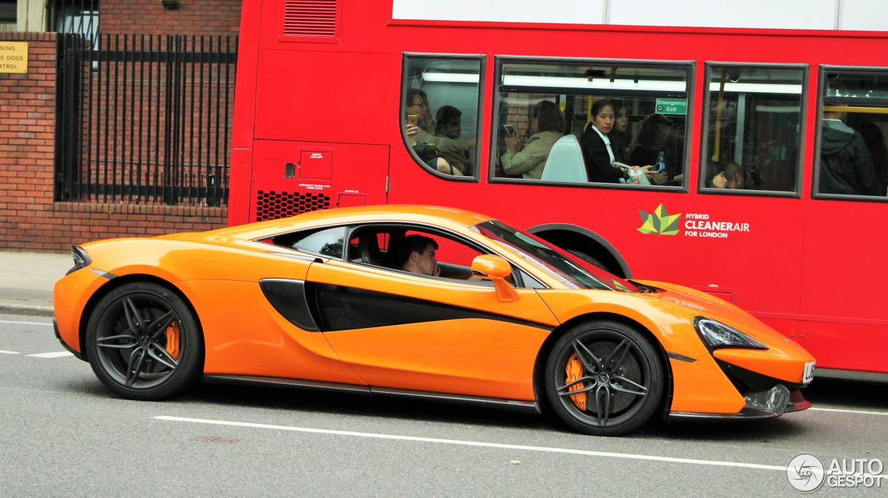 McLaren 570S