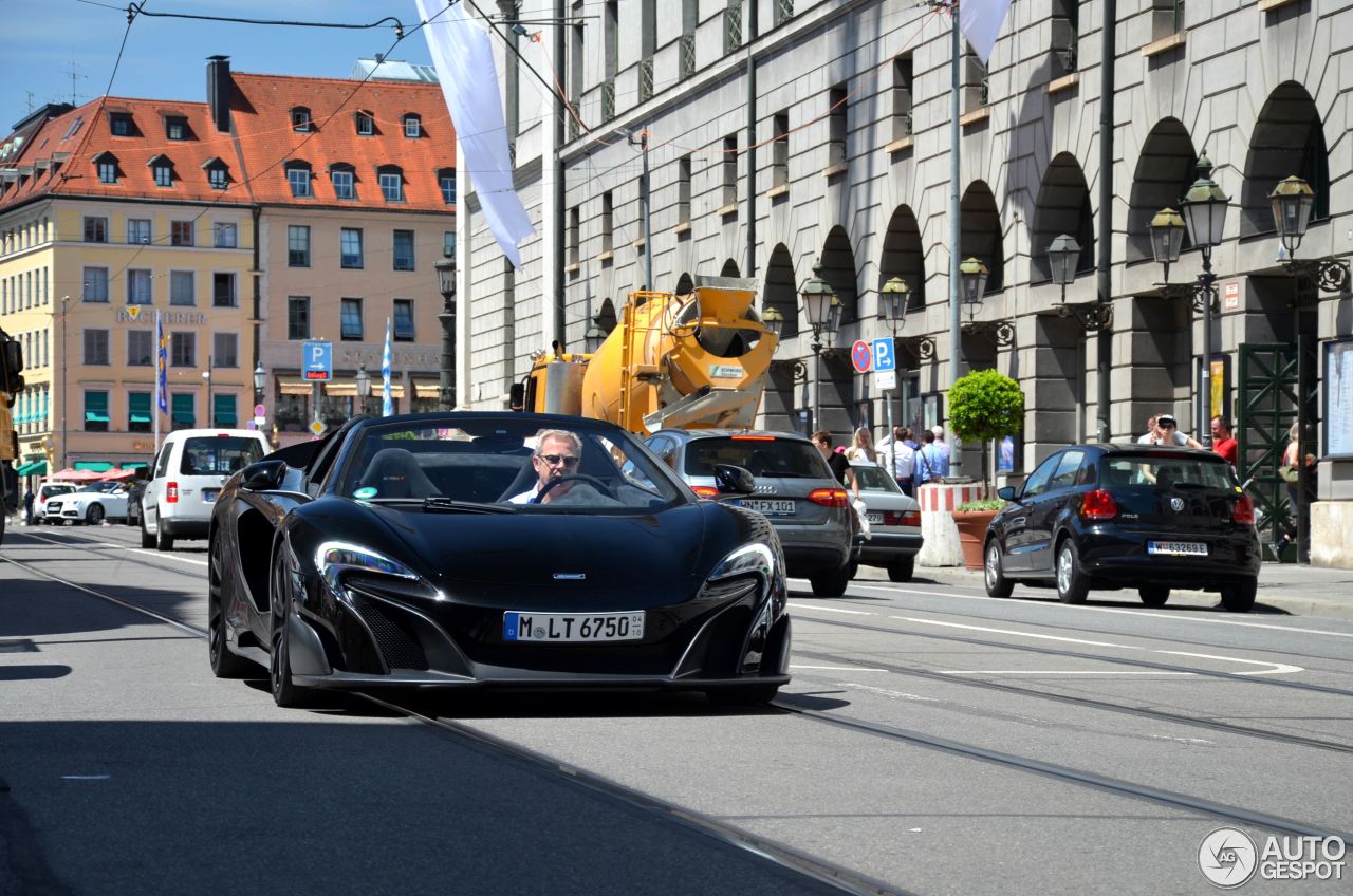 McLaren 675LT Spider