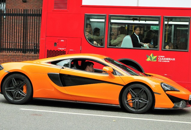 McLaren 570S