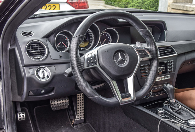 Mercedes-Benz C 63 AMG Coupé