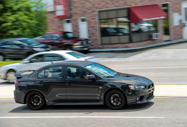 Mitsubishi Lancer Evolution X