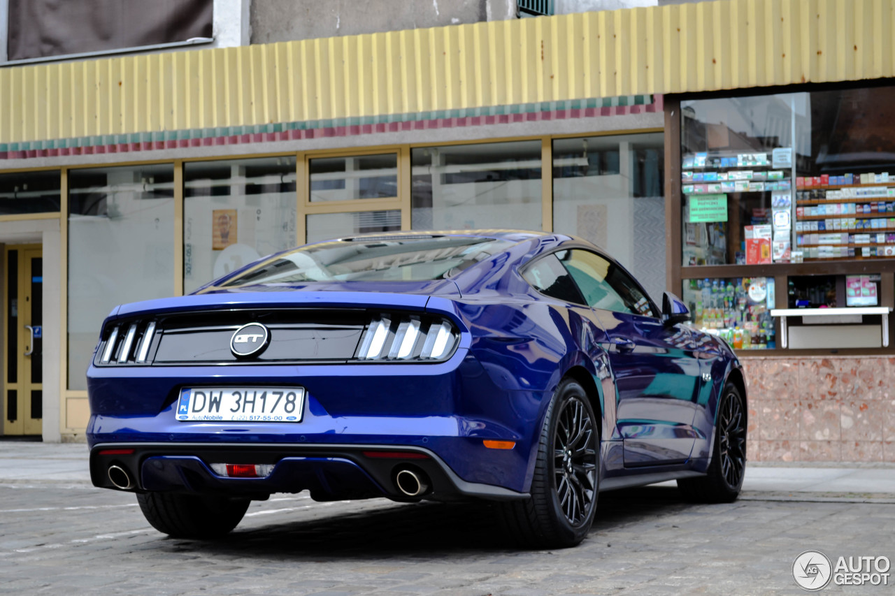 Ford Mustang GT 2015