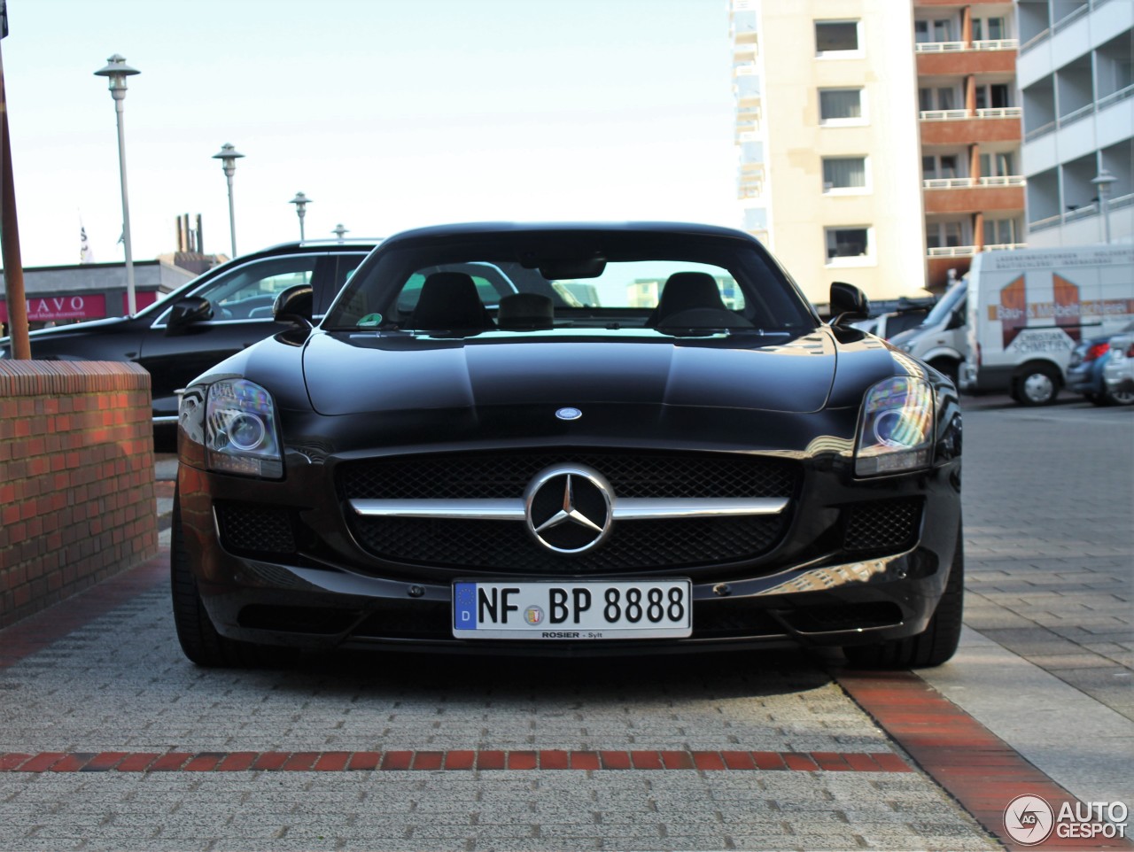 Mercedes-Benz SLS AMG