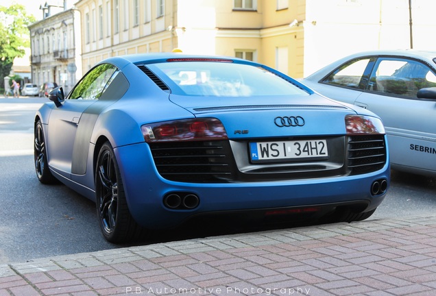 Audi R8