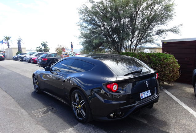 Ferrari FF