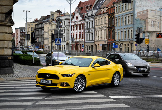 Ford Mustang GT 2015