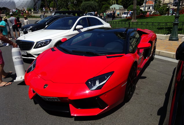 Lamborghini Aventador LP700-4 Roadster