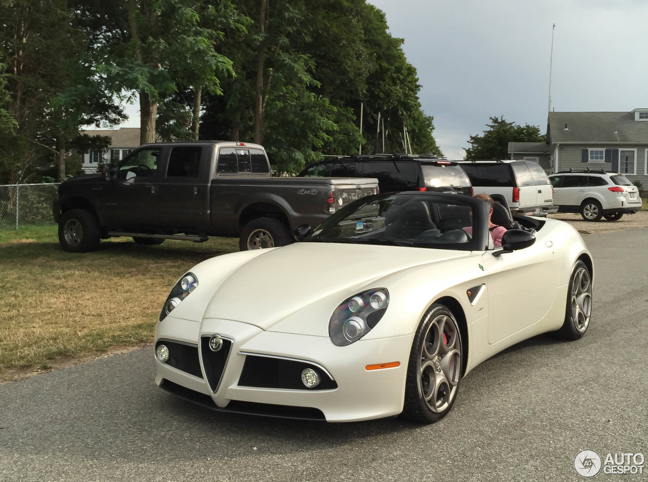 Alfa Romeo 8C Spider