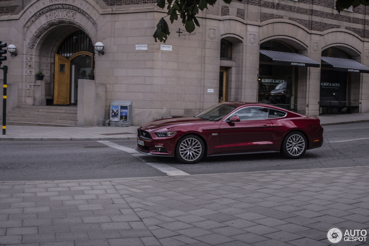 Ford Mustang GT 2015