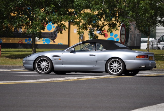 Aston Martin DB7 Volante