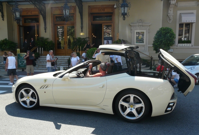 Ferrari California