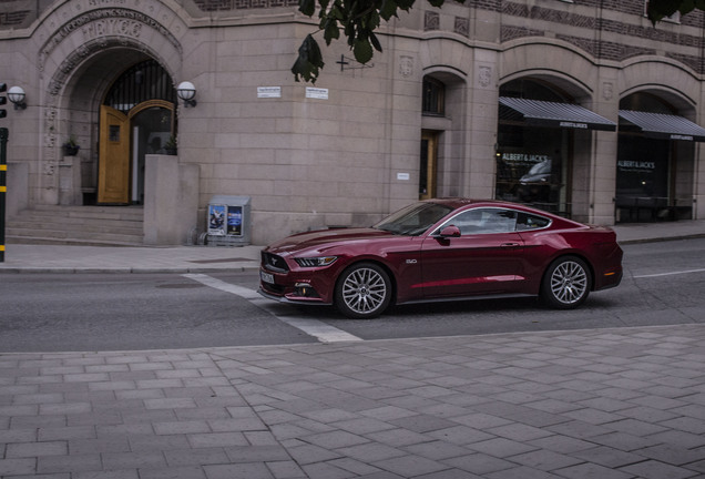 Ford Mustang GT 2015