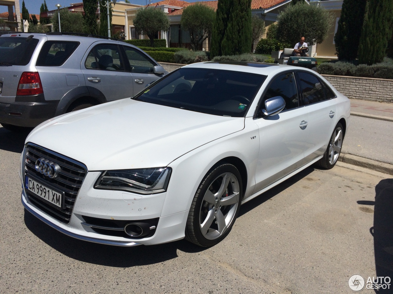 Audi S8 D4