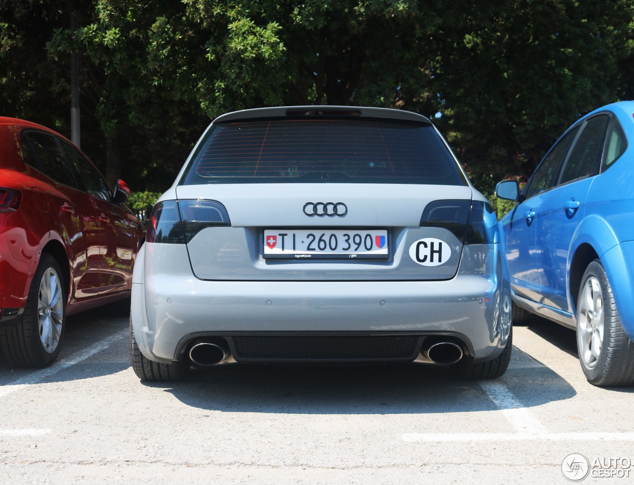 Audi RS4 Avant B7