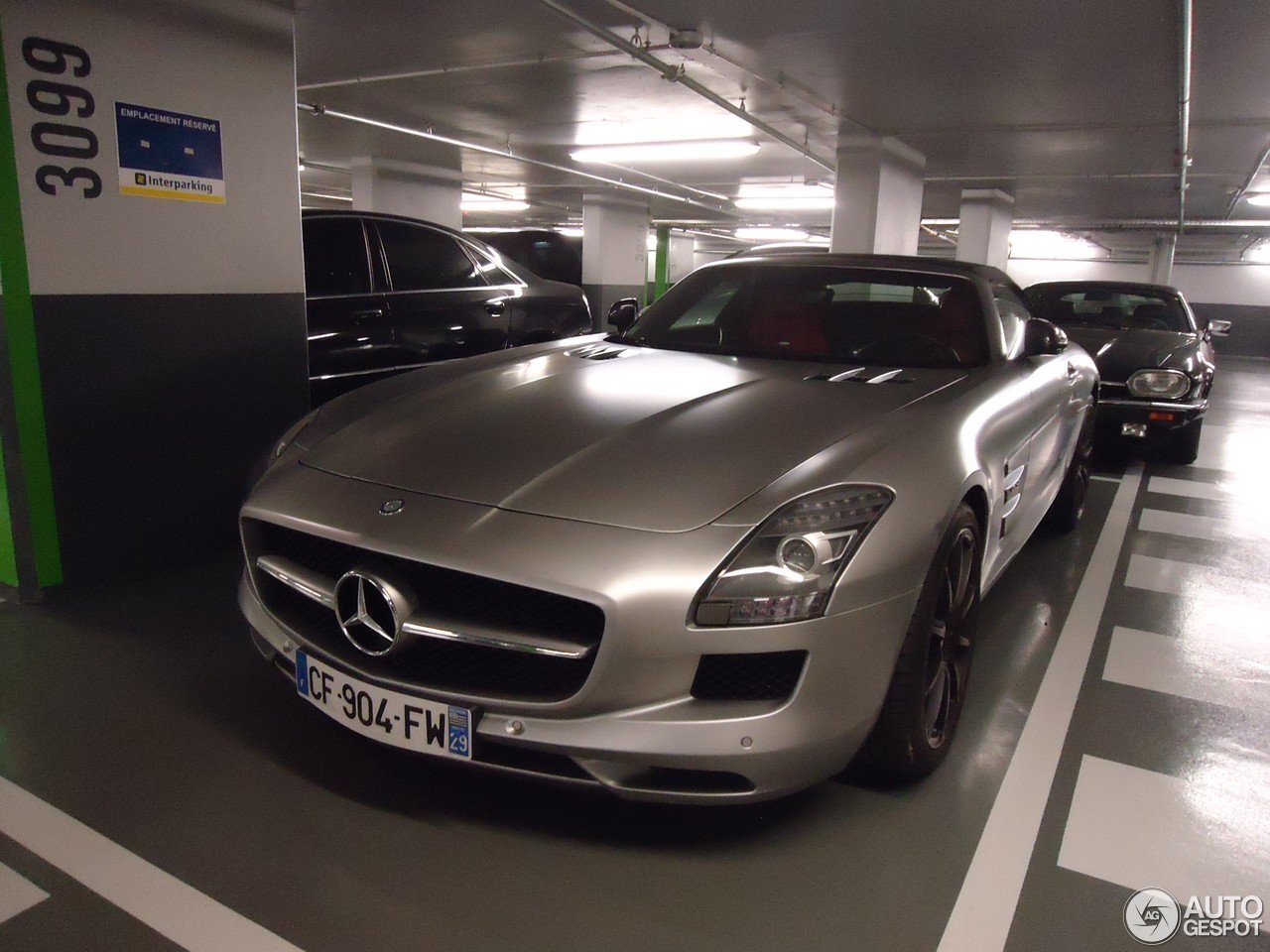 Mercedes-Benz SLS AMG Roadster