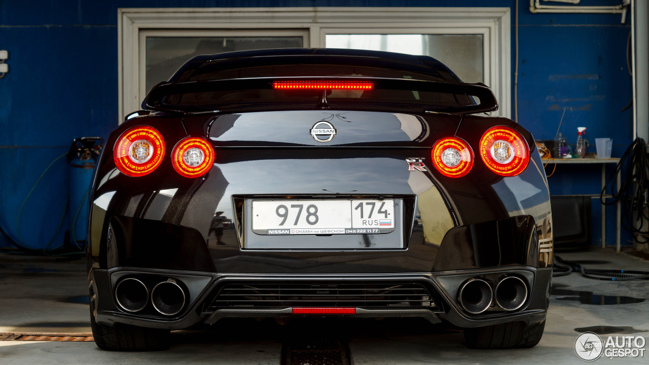 Nissan GT-R 2014