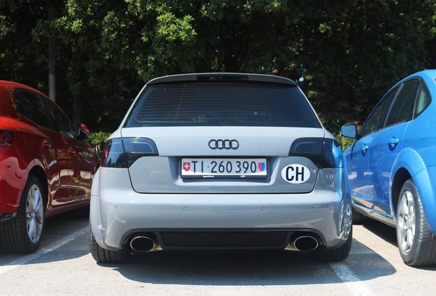 Audi RS4 Avant B7