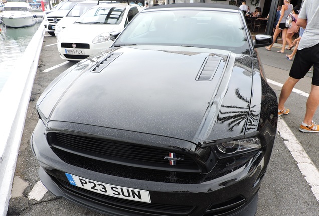 Ford Mustang GT California Special Convertible 2013