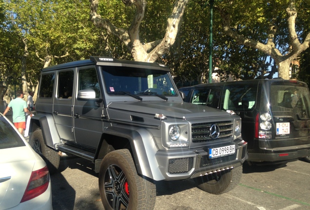 Mercedes-Benz G 500 4X4²