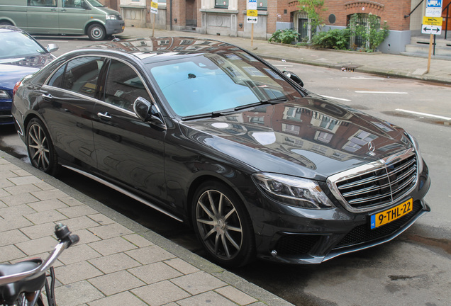 Mercedes-Benz S 63 AMG V222