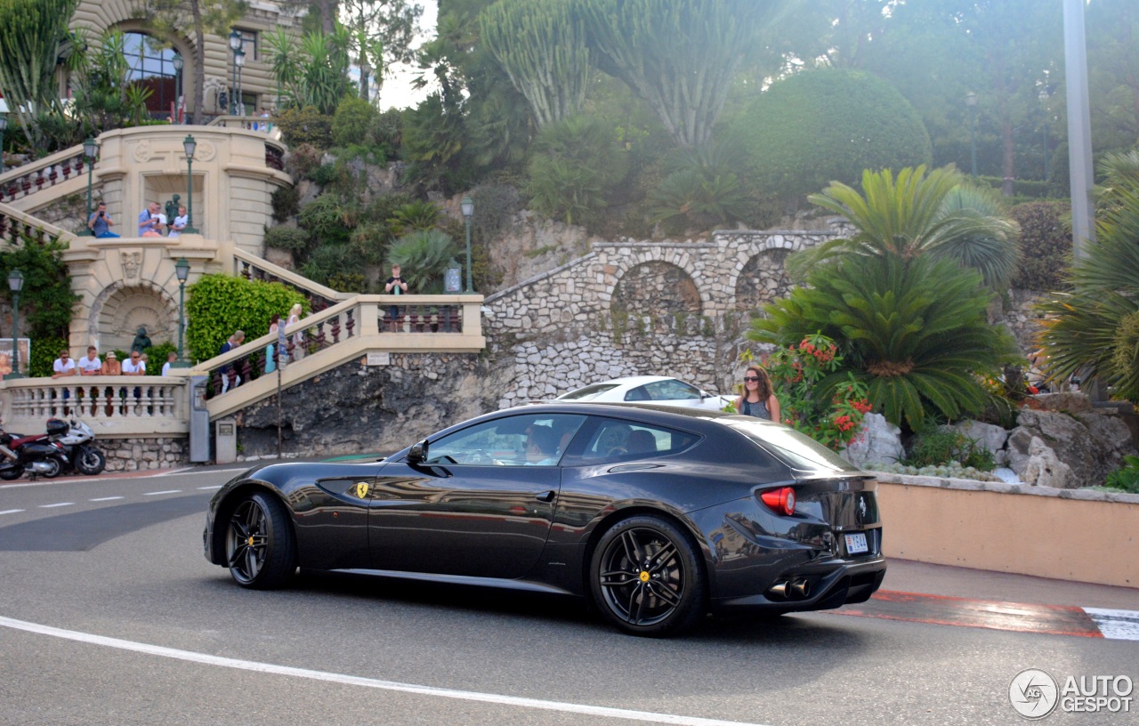 Ferrari FF