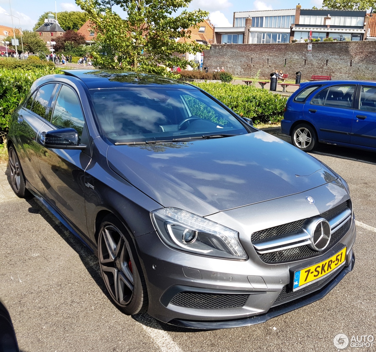 Mercedes-Benz A 45 AMG