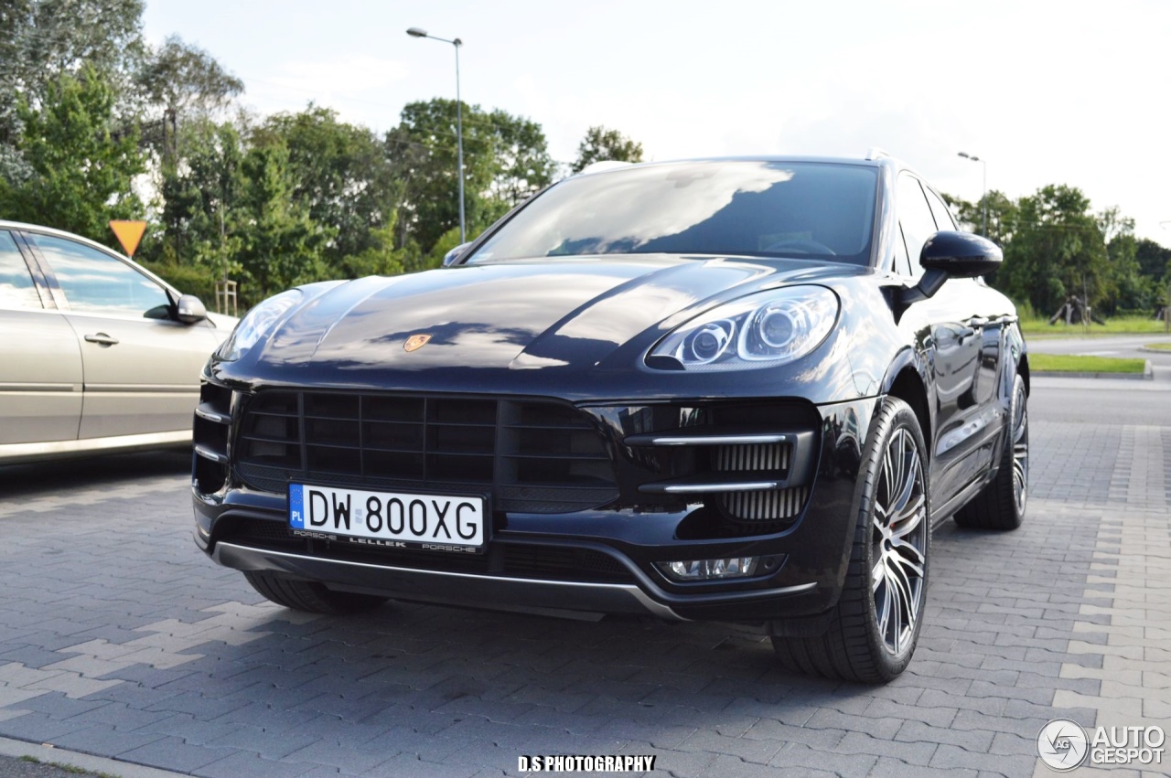 Porsche 95B Macan Turbo