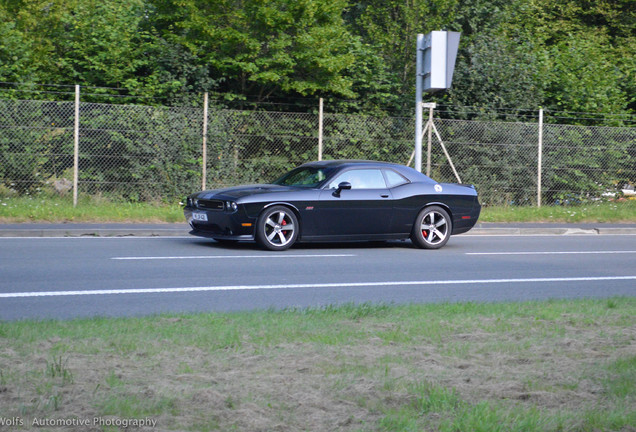 Dodge Challenger SRT-8 392