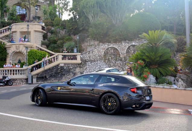 Ferrari FF