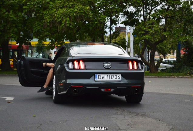 Ford Mustang GT 2015