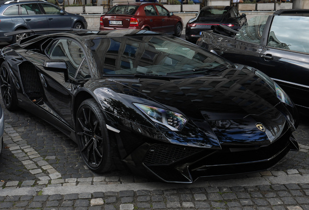 Lamborghini Aventador LP750-4 SuperVeloce