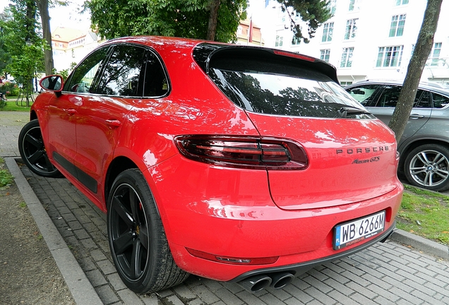 Porsche 95B Macan GTS