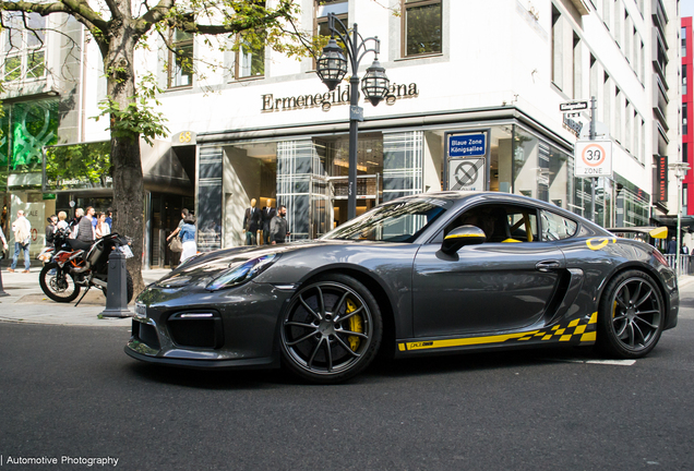 Porsche 981 Cayman GT4