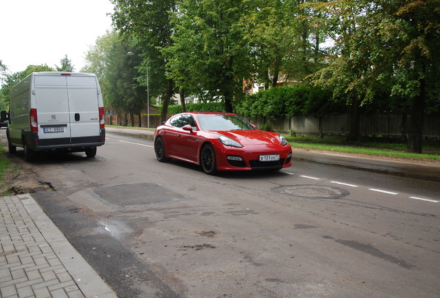 Porsche 970 Panamera GTS MkI