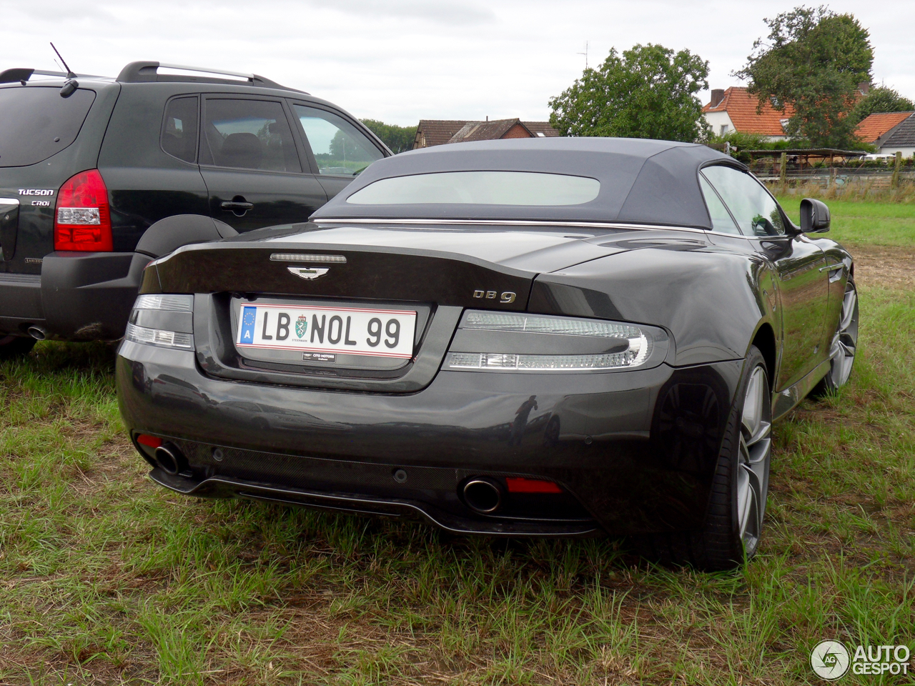 Aston Martin DB9 Volante 2013