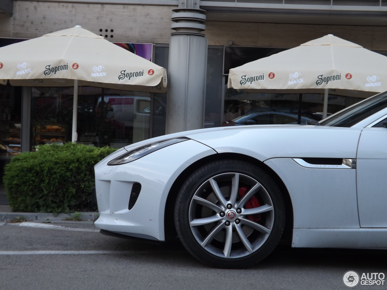 Jaguar F-TYPE S Coupé