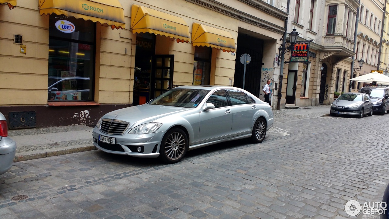 Mercedes-Benz S 63 AMG W221