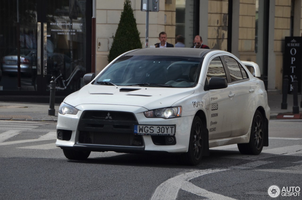 Mitsubishi Lancer Evolution X MR