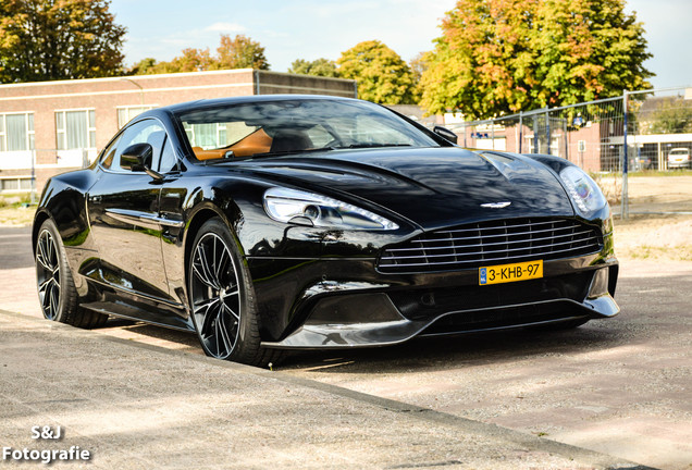 Aston Martin Vanquish 2013